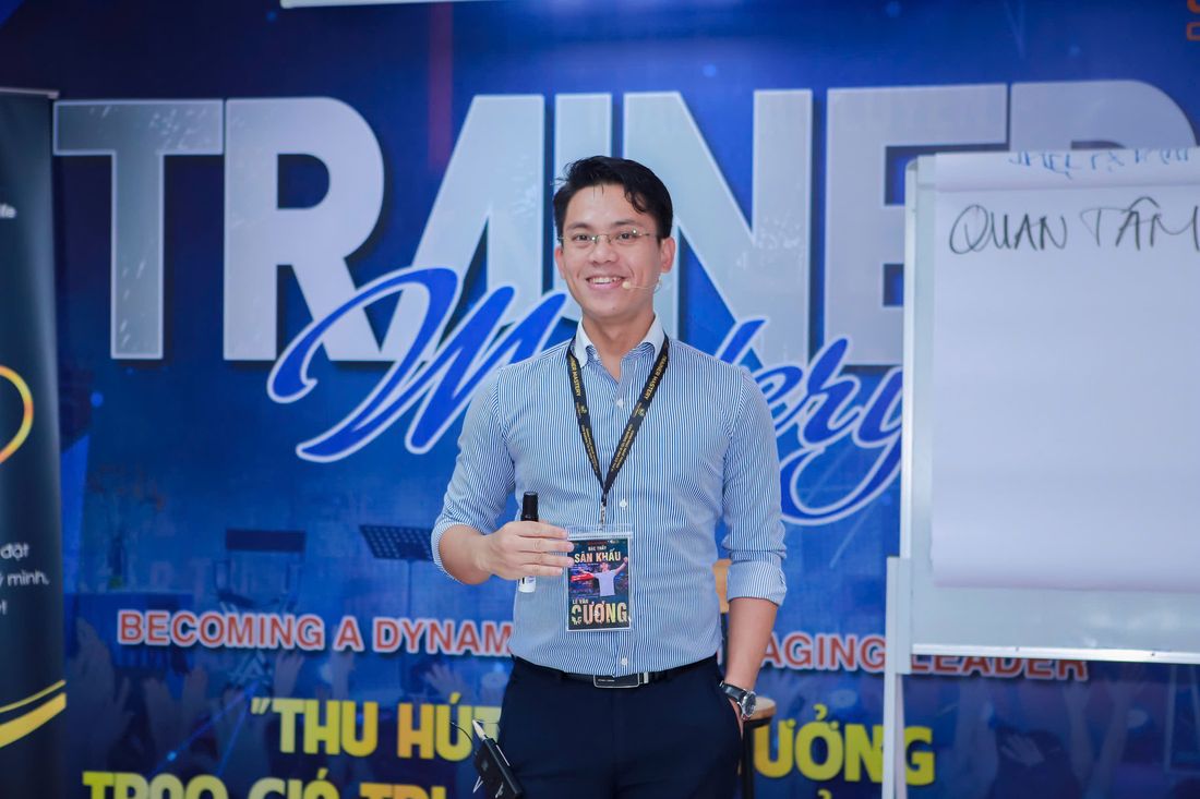 Chuong trinh dao tao cua Le Van Cuong - khoanh khac 38